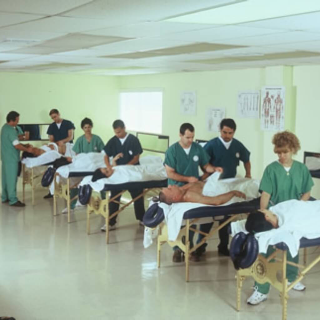 Estudiantes The Praxis Institute