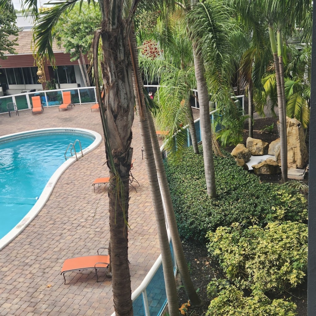 Fort Lauderdale Grand Hotel
