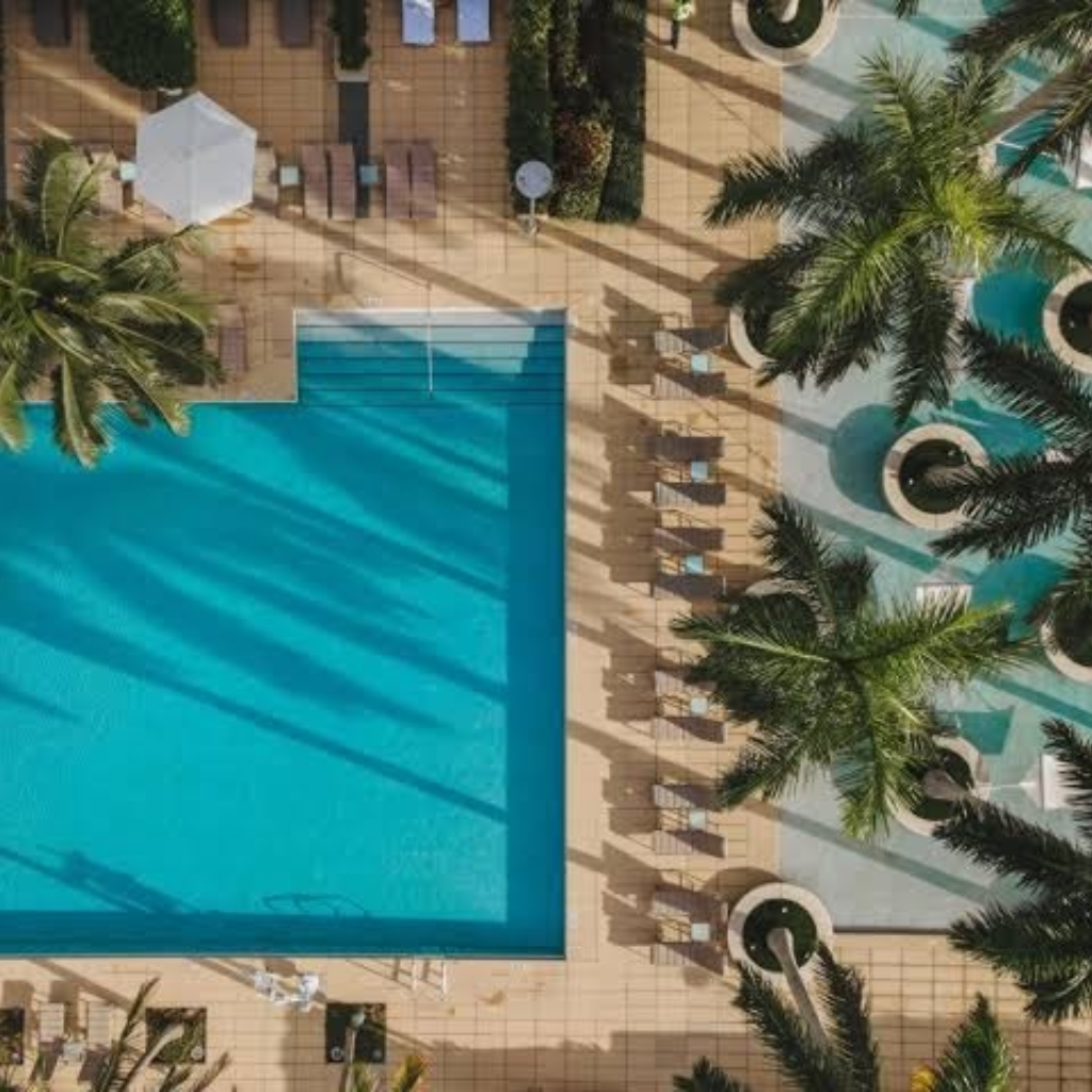 Four Seasons Hotel Miami