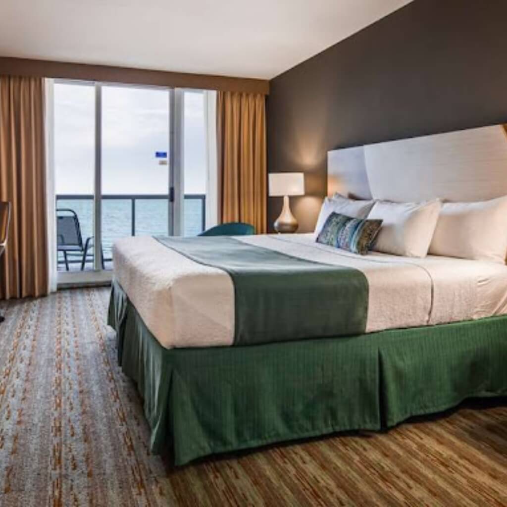 Habitación Best Western Plus Atlantic Beach Resort