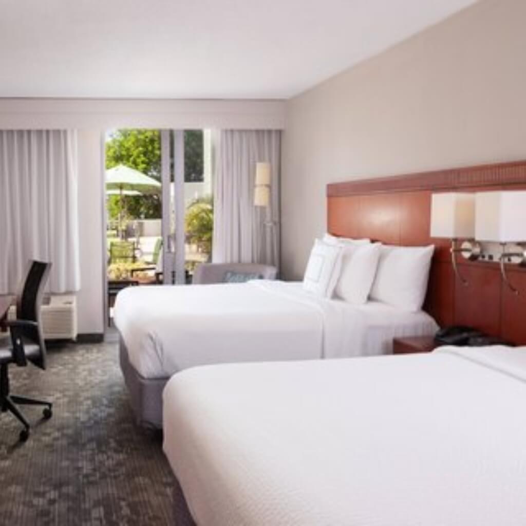 Habitación Courtyard by Marriott Miami Coral Gables