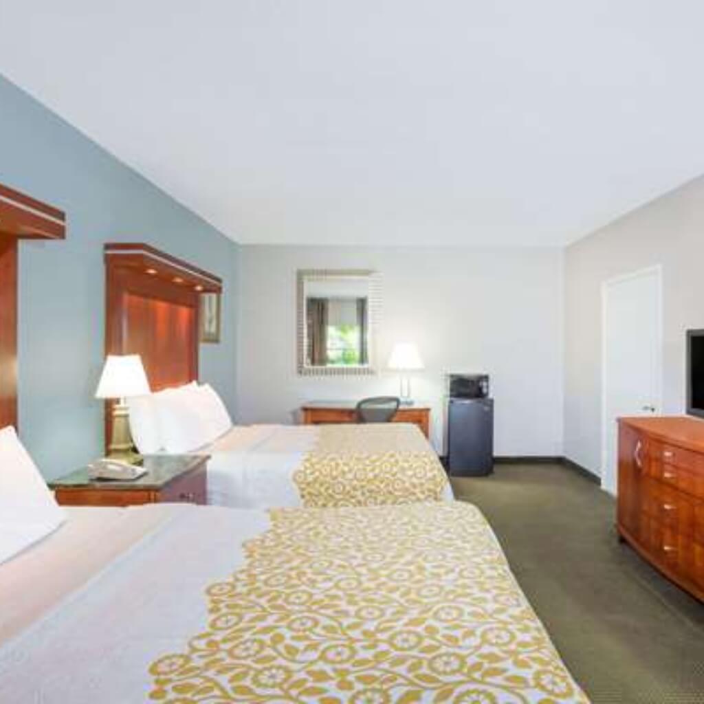 Habitación Days Inn by Wyndham Miami Airport North