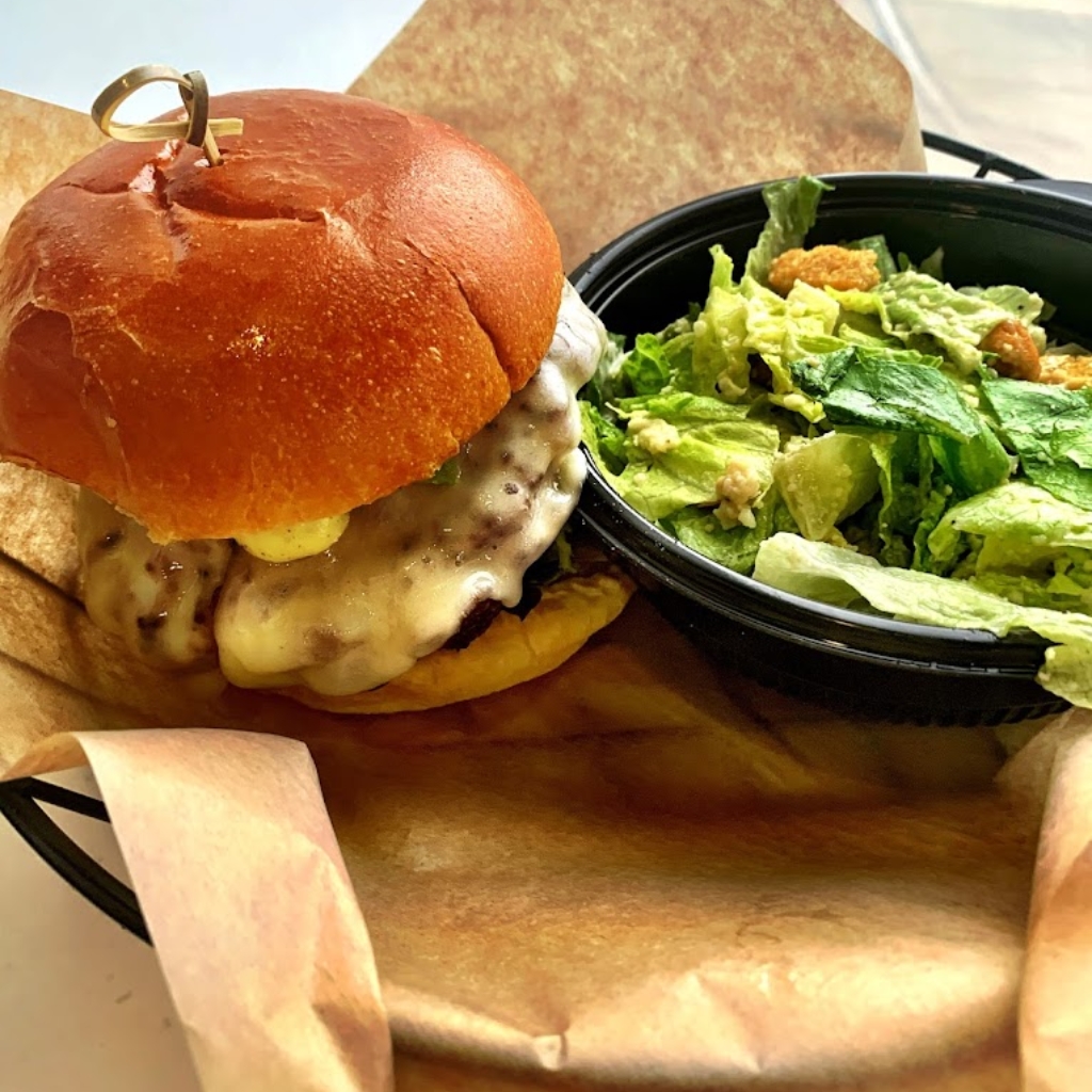 Hamburguesa y guacamole