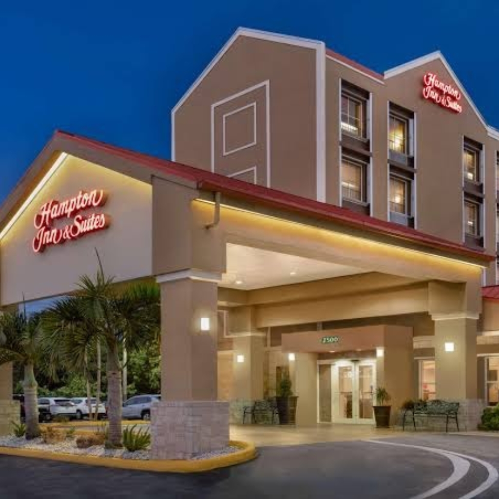 hoteles cerca de sawgrass mills mall miami
