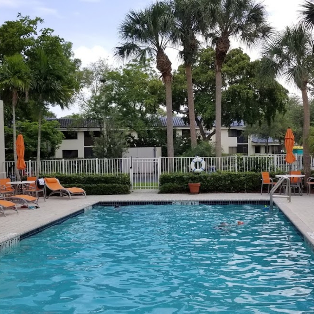Holiday Inn Express & Suites Ft. Lauderdale-Plantation, an IHG Hotel