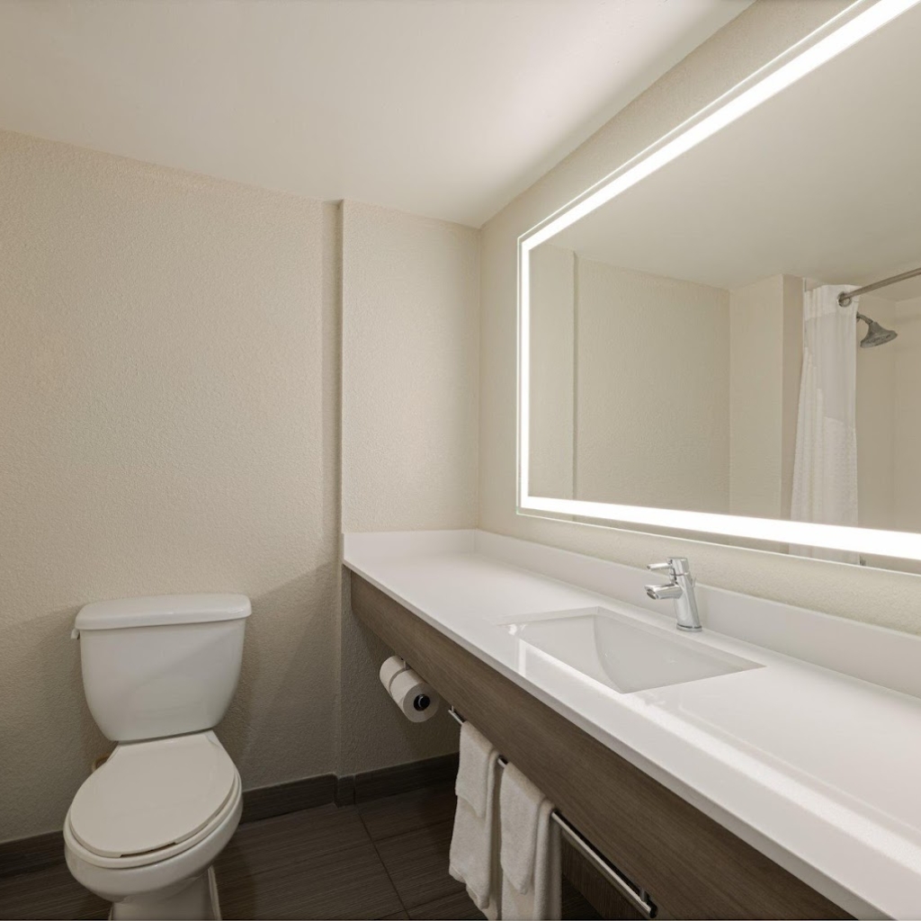 Holiday Inn Express & Suites Ft. Lauderdale-Plantation, an IHG Hotel