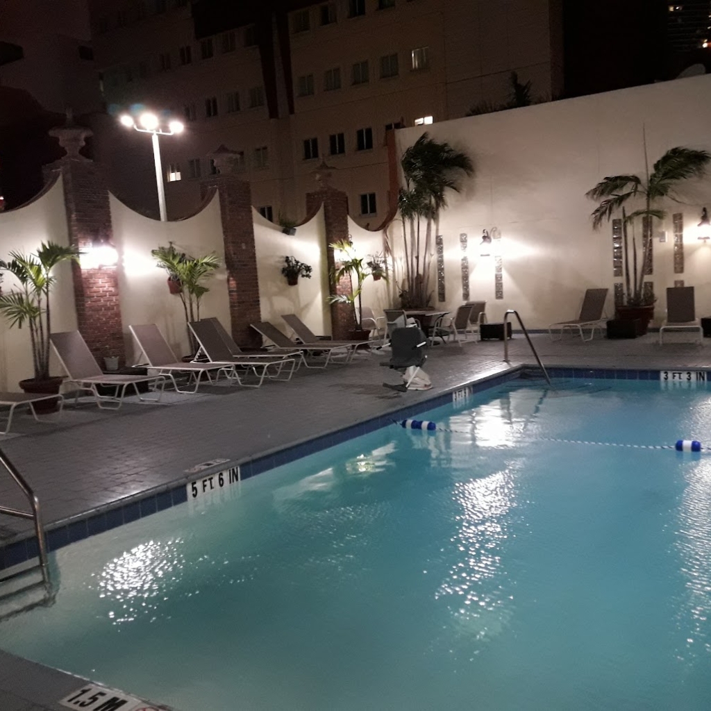 Holiday Inn Port of Miami-Downtown, an IHG Hotel