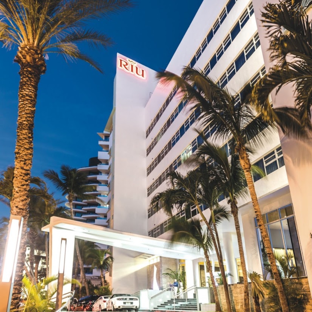 Hotel Riu Plaza Miami Beach