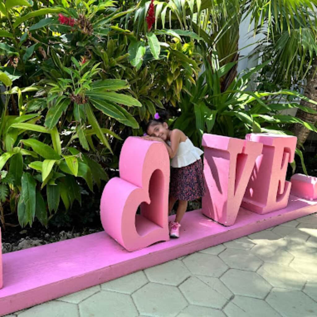 Hotel The Savoy Hotel & Beach Club ~ Miami Beach