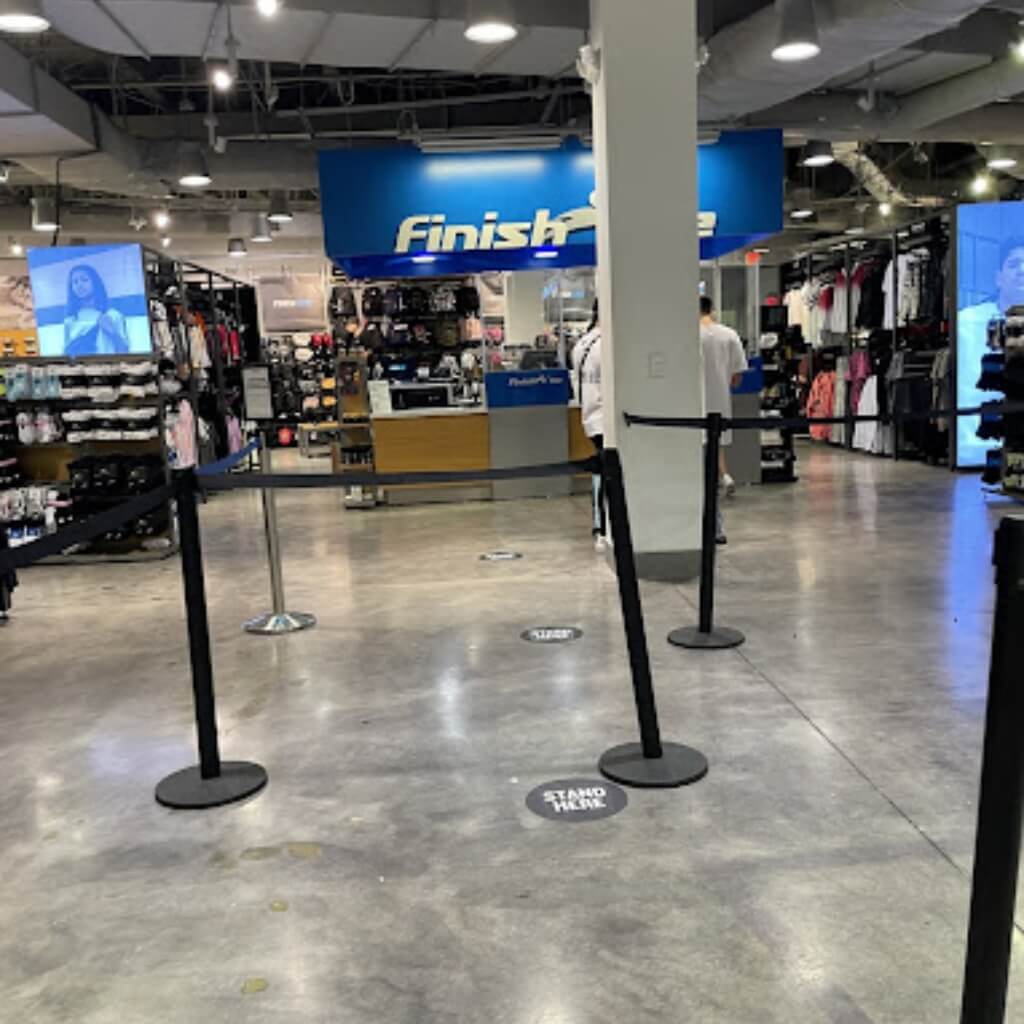 Instalaciones de Finish Line