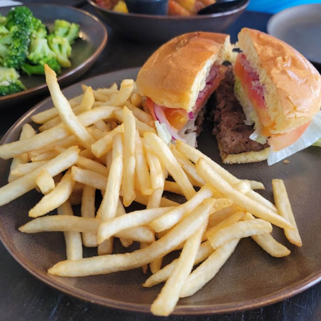Don Camarón Seafood Grill - Hamburguesa