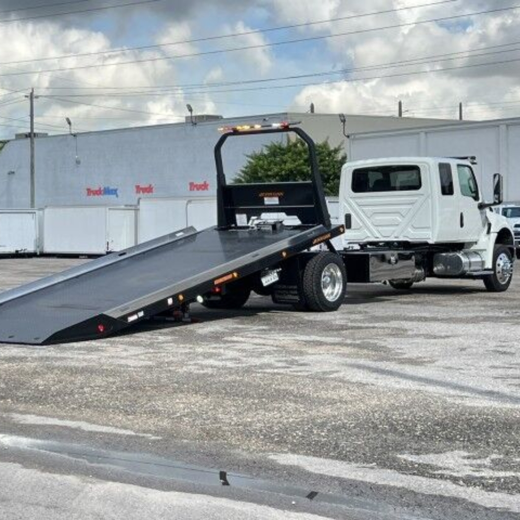 TruckMax Inc - grúa