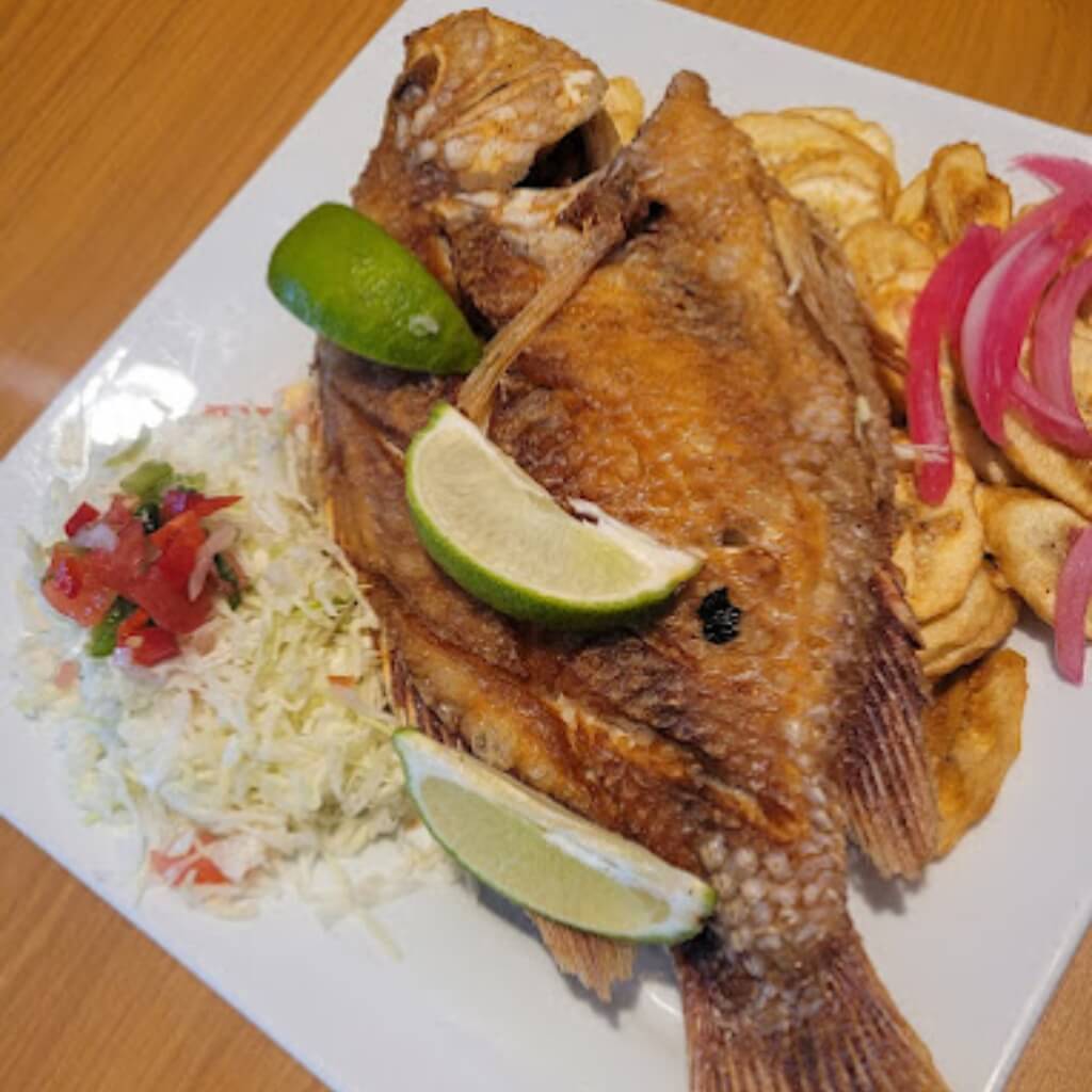 Pescado Sabor Autentico Hondureño