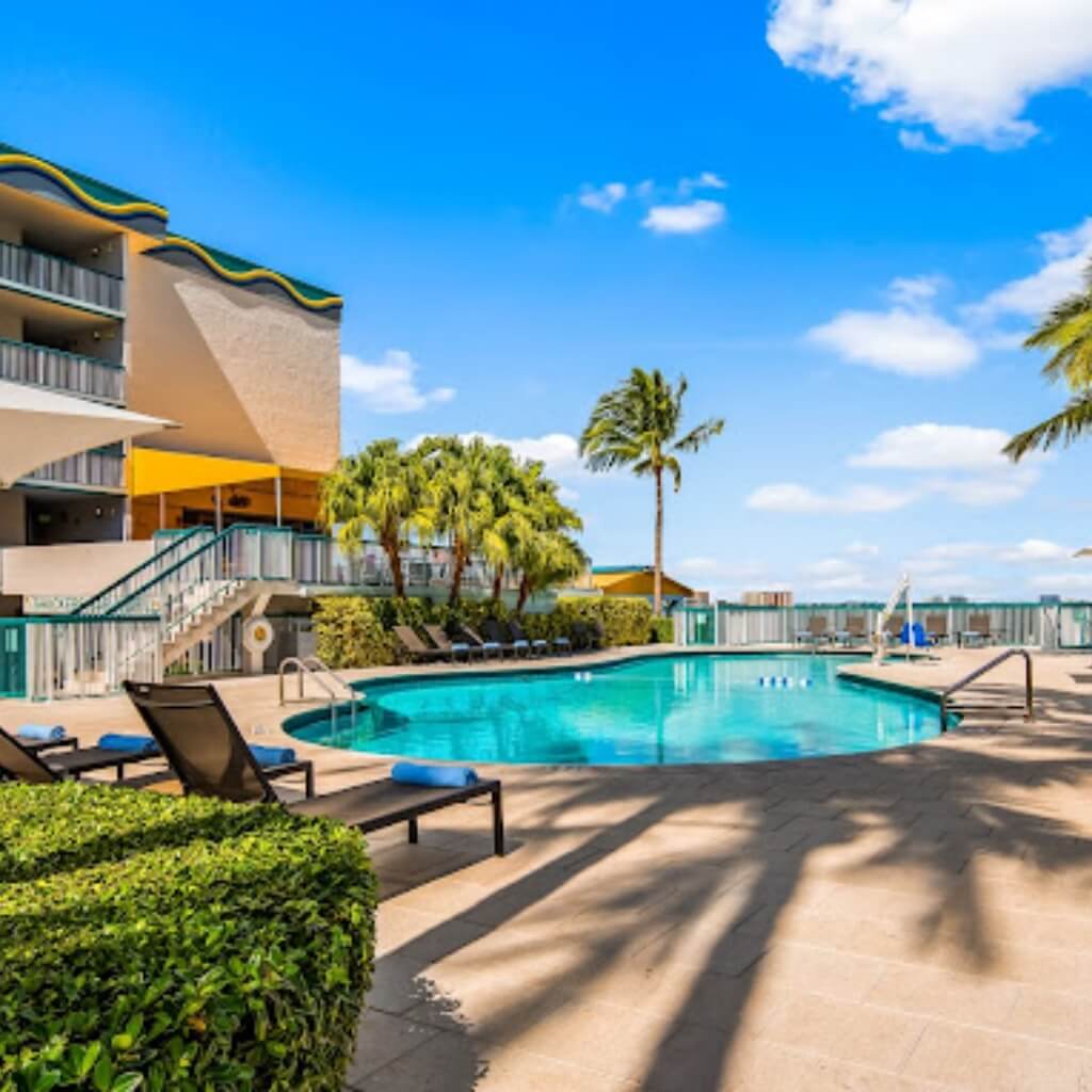 Piscina Best Western On The Bay Inn & Marina