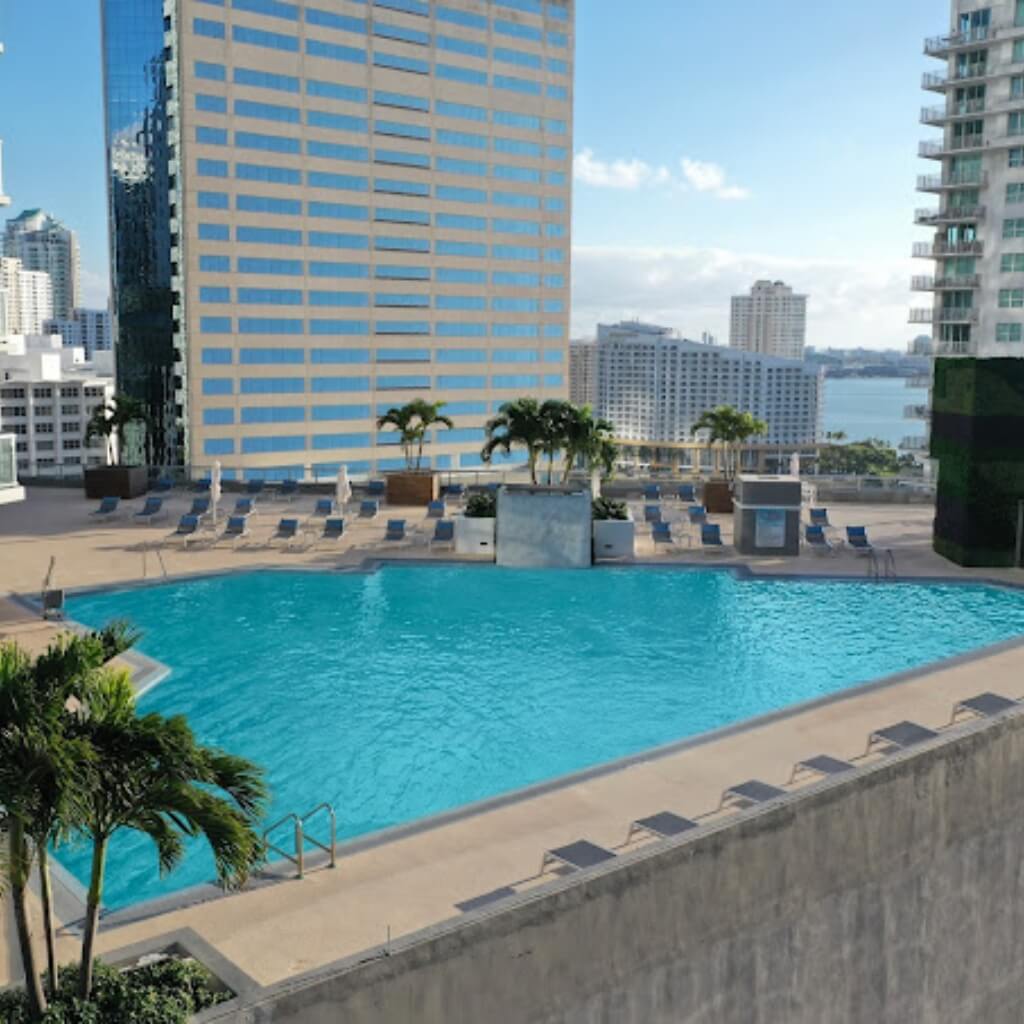 Piscina Hyatt Centric Brickell Miami