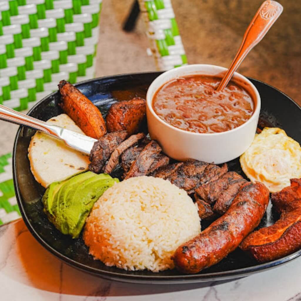 Platillo Garden House Latin Restaurant