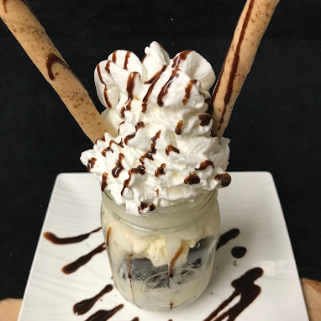 Emparedado de carne y vegetales