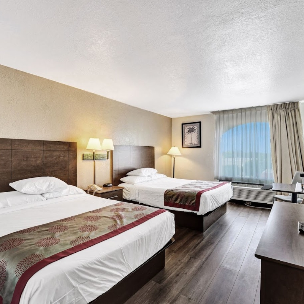 Plaza Hotel Fort Lauderdaleby Marriott Fort Lauderdale Plantation