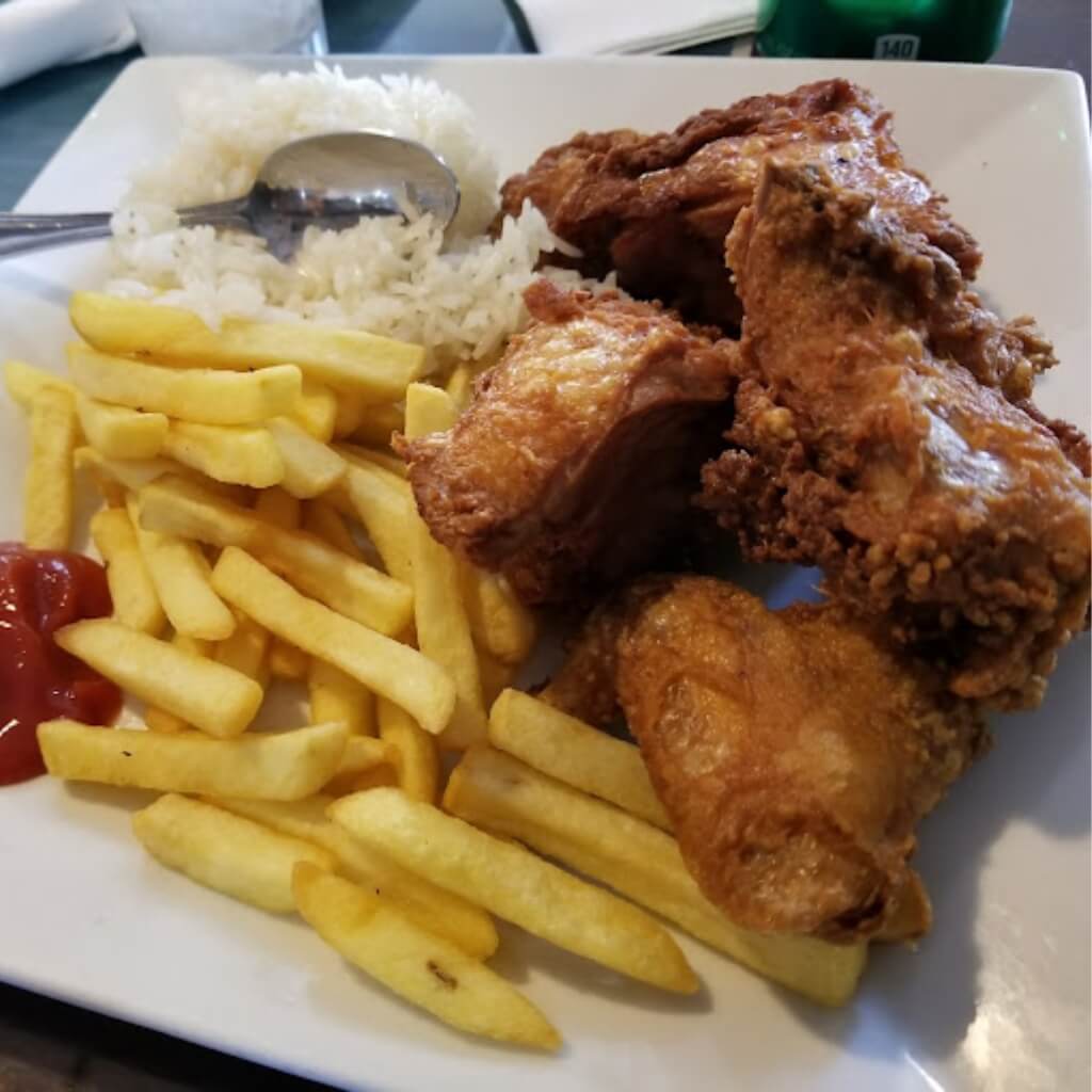 Pollo Los Paisanos Restaurant