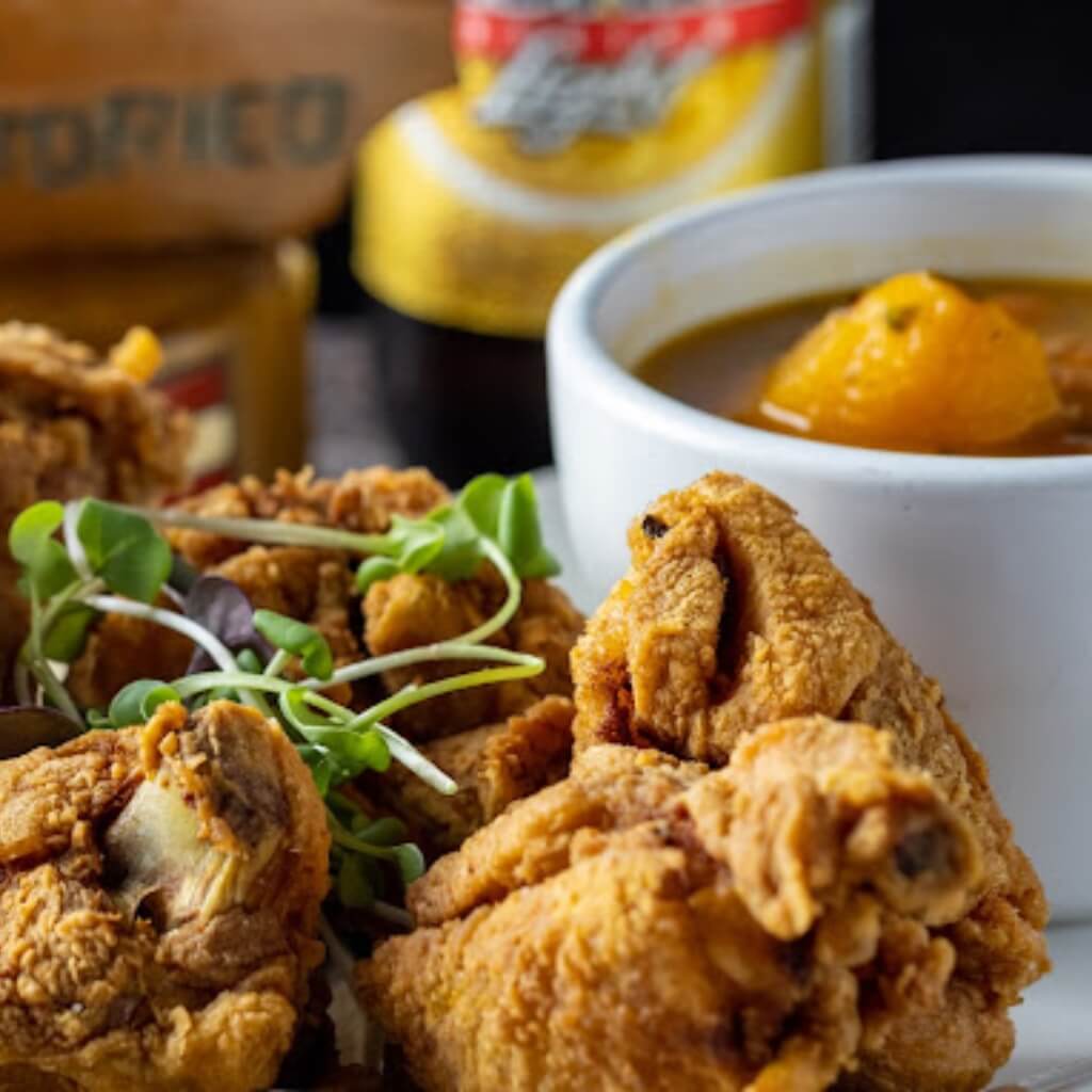 Pollo Mofongo Restaurant