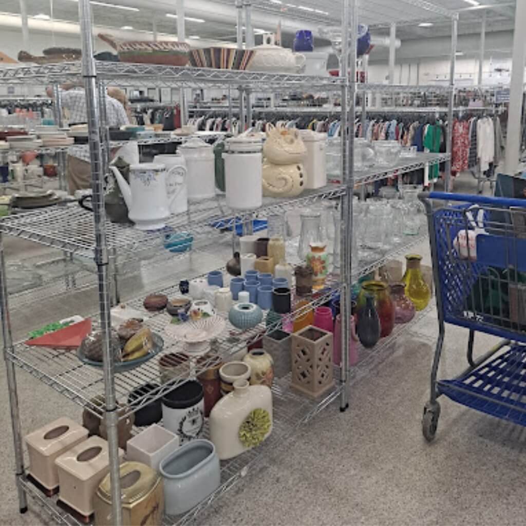 Porcelana Goodwill - Allapattah Central