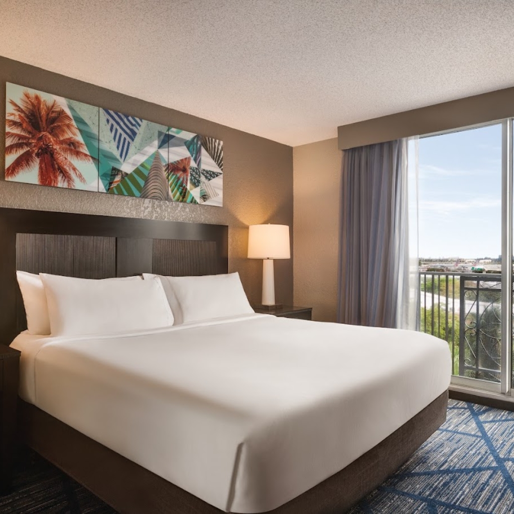 Suites Del Embajador De Hilton
