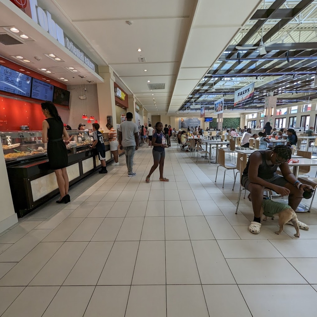 Tanger Outlets Palm Beach