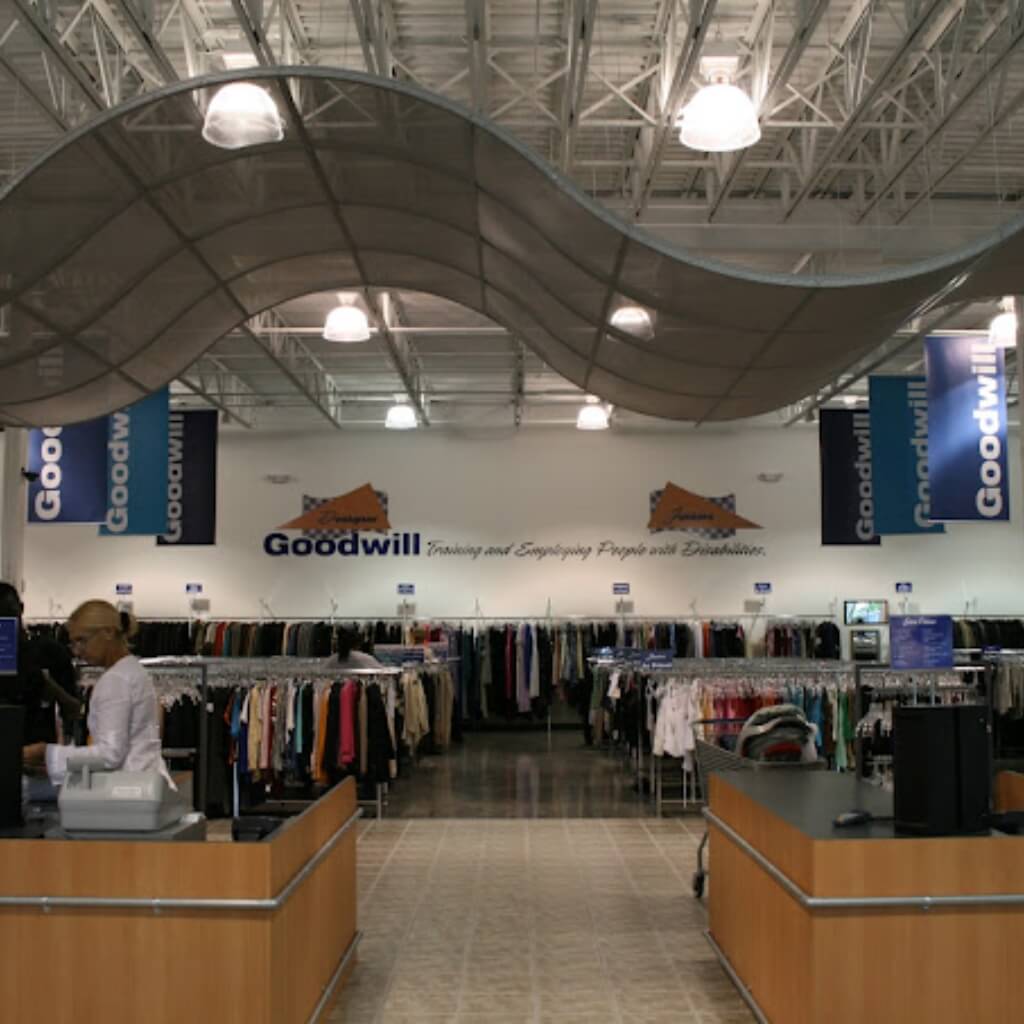 Tienda Goodwill - North Miami West Dixie