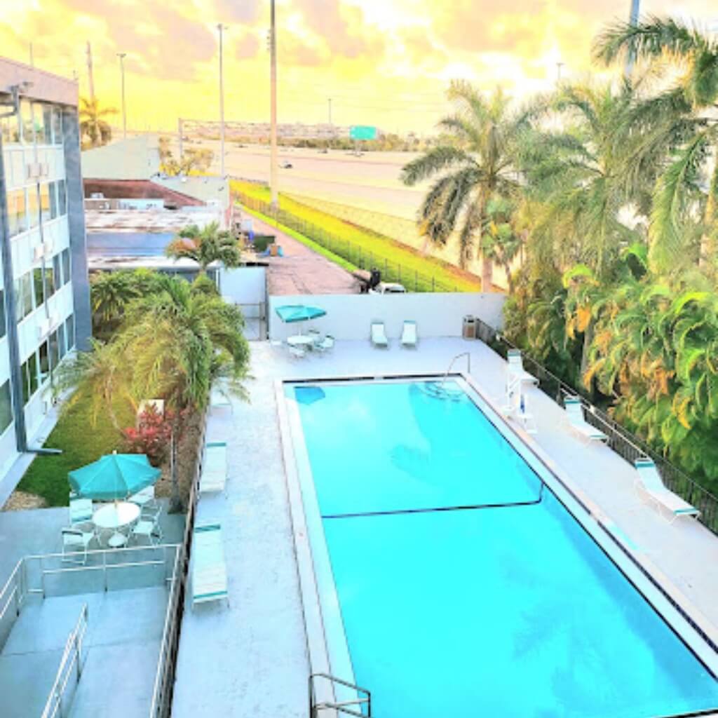 Vista Days Inn by Wyndham Miami International Airport