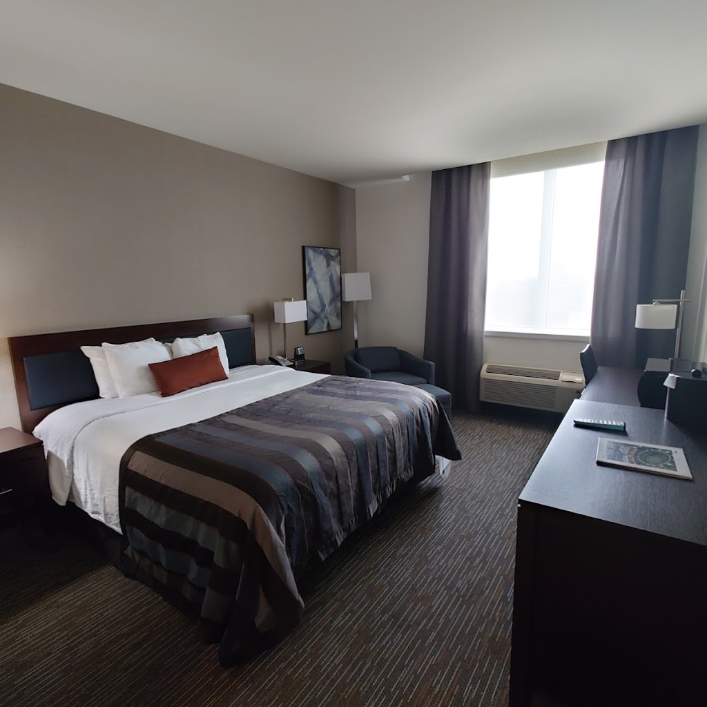 Paramount Miami Worldcenter
