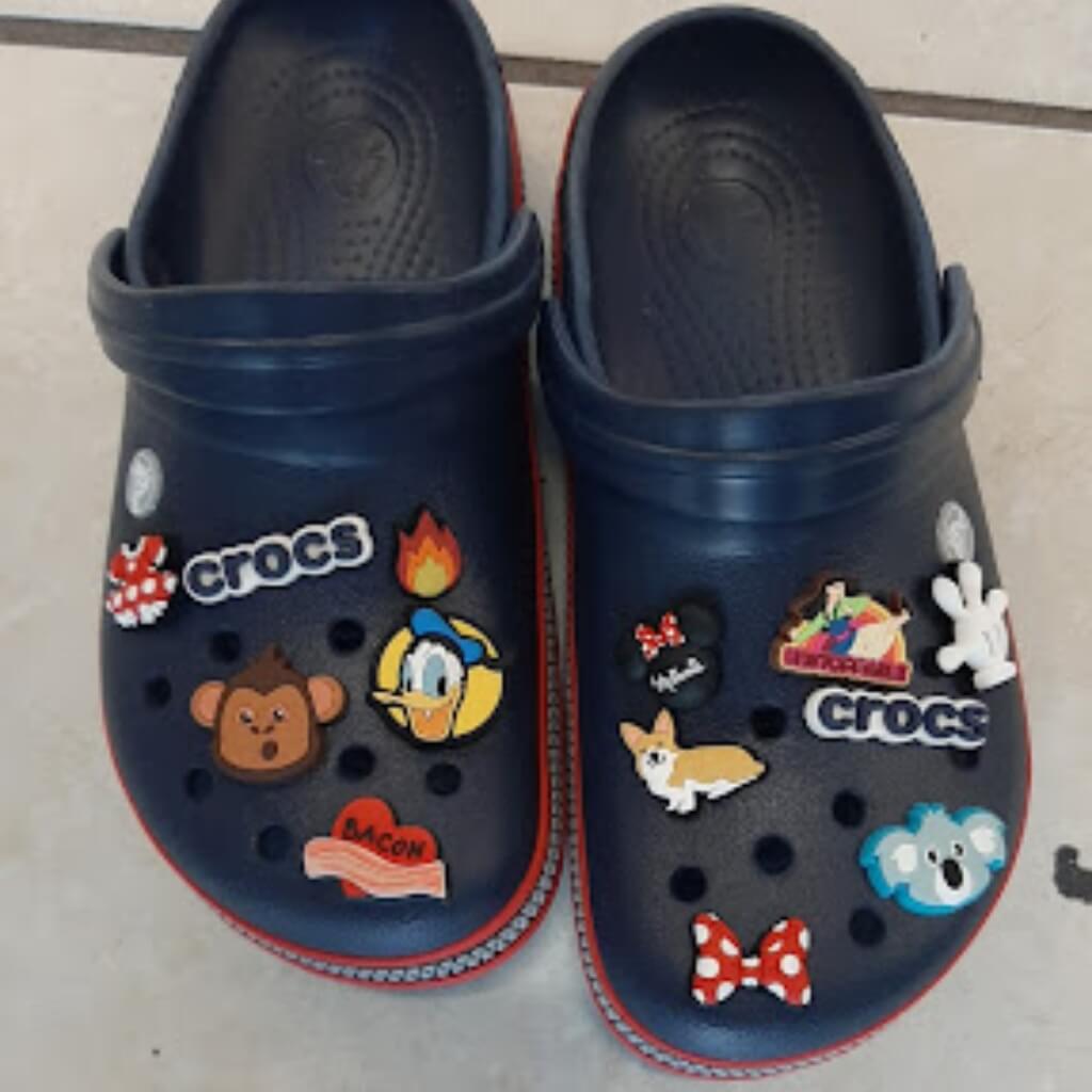 Zapatos Crocs at Miami International