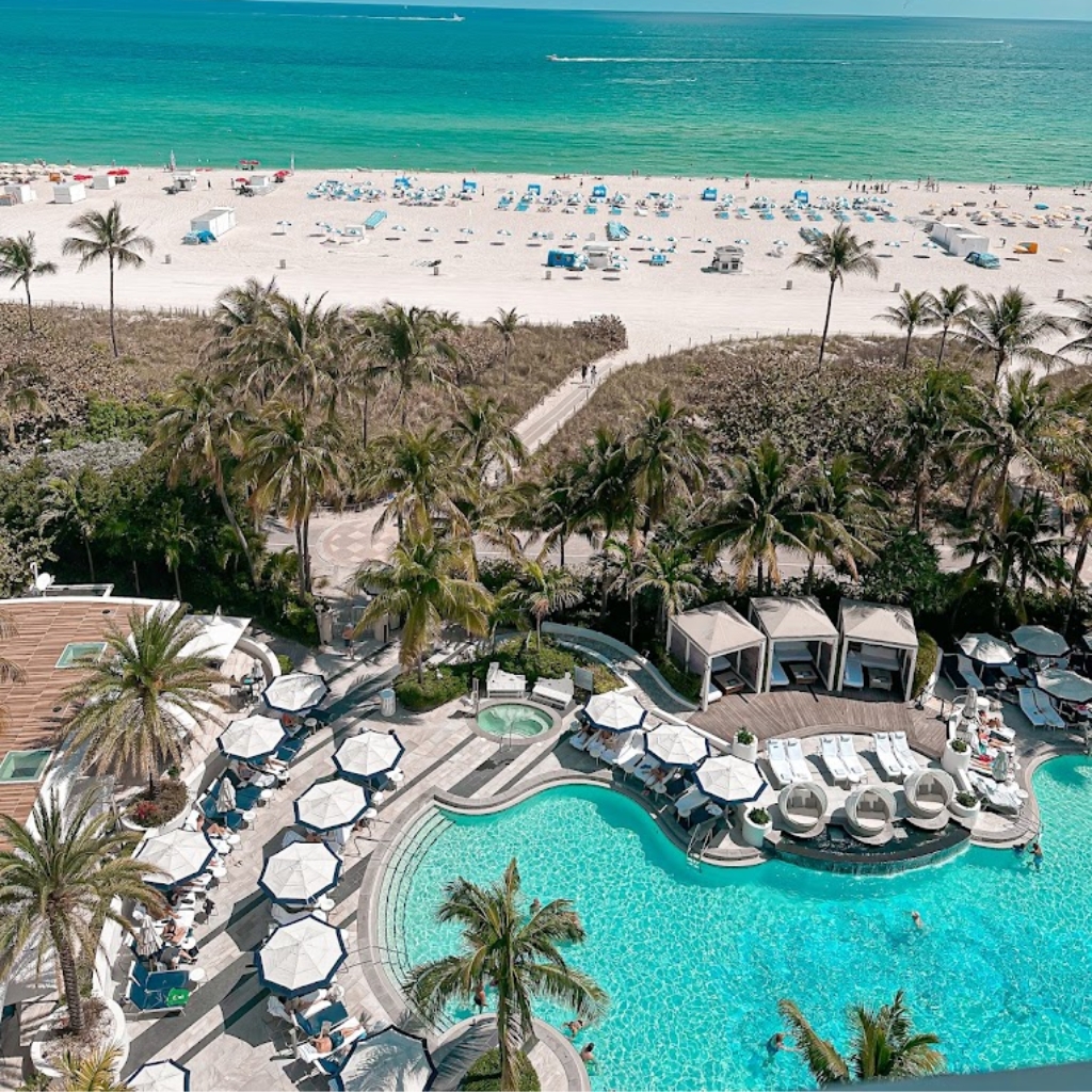 Hotel _ Loews Miami Beach Hotel