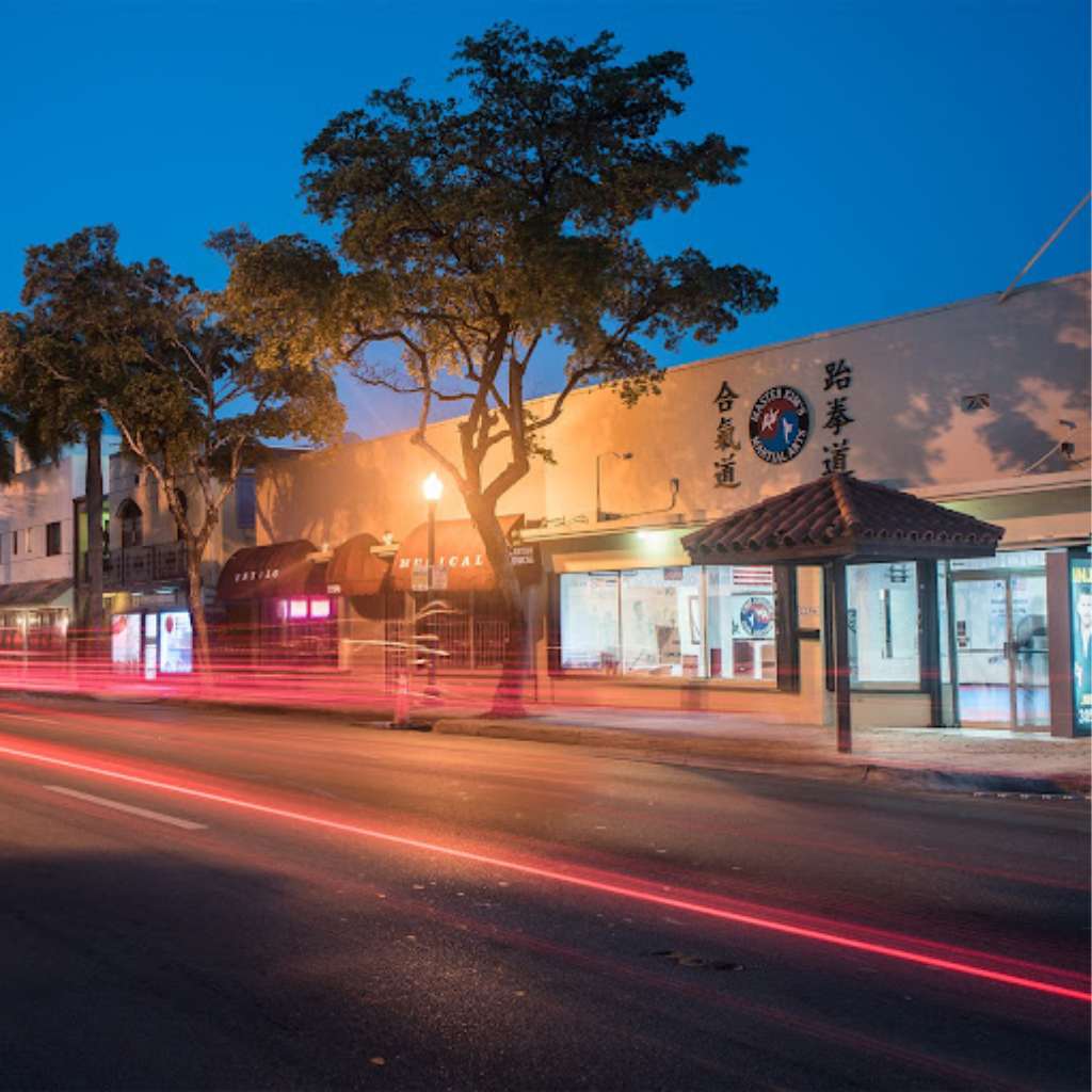 Master Kim's Taekwondo & Hapkido Miami Entrada