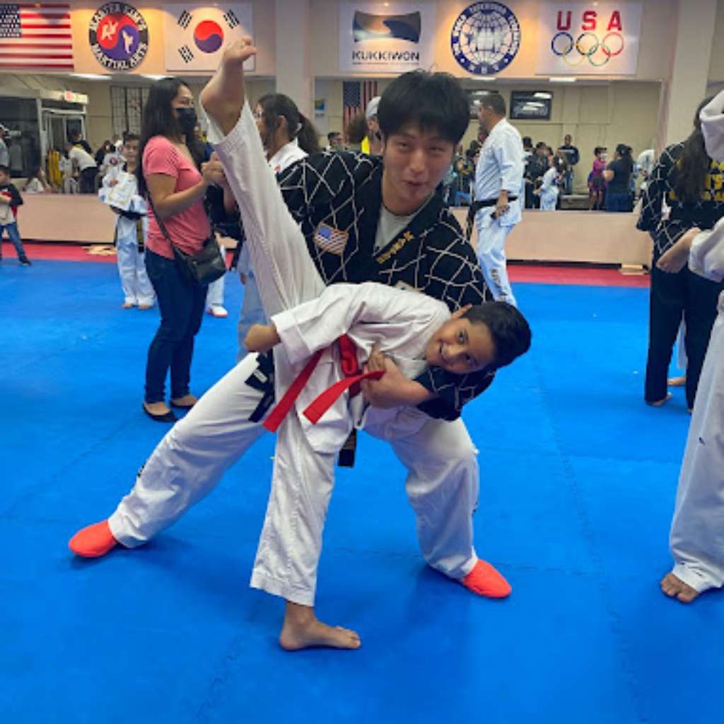 Master Kim's Taekwondo & Hapkido Miami Alumnos